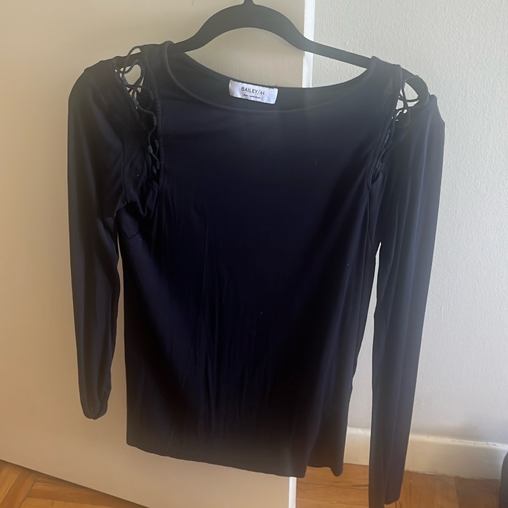 Long sleeve black top